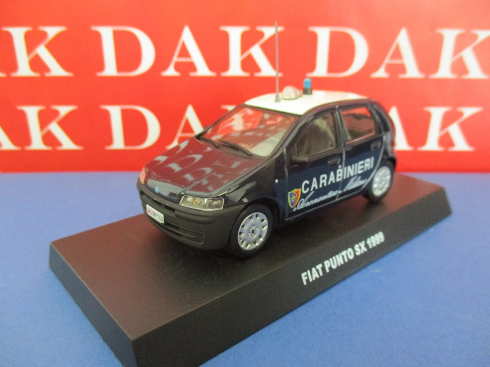 Die cast 1/43 Modellino Auto Carabinieri Fiat Punto SX Aereonautica Militare 199 - Immagine 2 di 3