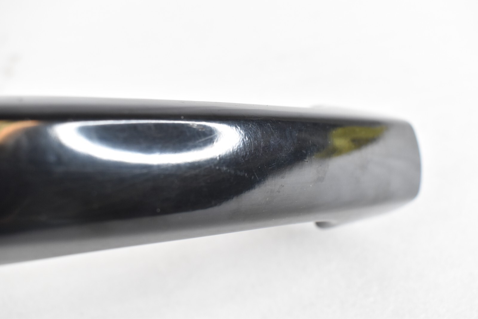 2014 - 2021 MASERATI GHIBLI FRONT LEFT SIDE EXTERIOR DOOR HANDLE OEM 68194121AC