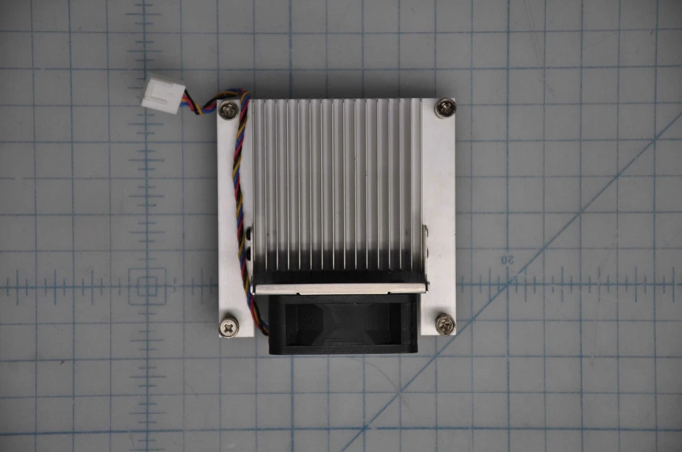 TGCS AFB0512VHD-F00 50mm x 20mm Server Fan W/ Heatsink 3AC00502800 - Image 3 of 3