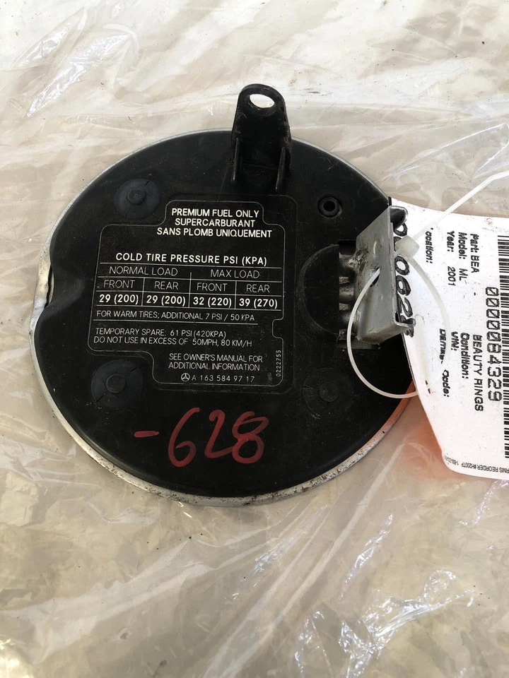 Mercedes-Benz ML 430 2001 tanque de combustible trasero tanque de gasolina cubierta de cuello tapa de puerta OEM Foto 2 de 4