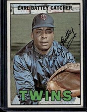 1967 Topps #15 Earl Battey (Excellent) (A)
