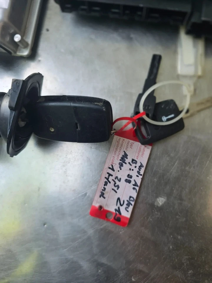 Kit Centralina Automatica Iniezione Audi A6 Avant 2.4 4B0907552F - Immagine 3 di 4