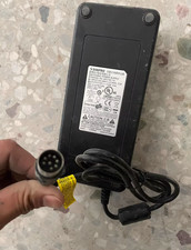 SINPRO SPU130-110 8-pin 33V 3.93A Power Supply Adapter Charger