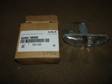 923041M000 Right Side Fender Repeater Lamp For 2009-2013 KIA Cerato