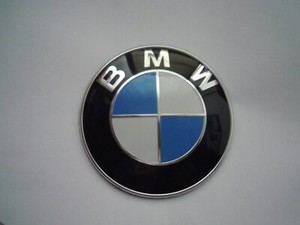 Original BMW Emblem Plakette  Heckklappe 82mm  7057794 TOP   ( 01 )