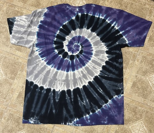 Camiseta GuzFurbished VERANO EL ESQUELETO BLASTOVER Osos Muertos Tinte Espiral Talla XL - Imagen 5 de 5