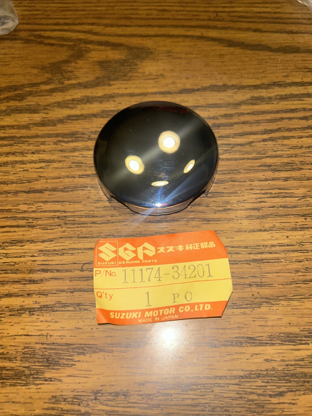 Suzuki Gs650 GS 650 Side Cap OEM NOS 11174-34201 for sale online 