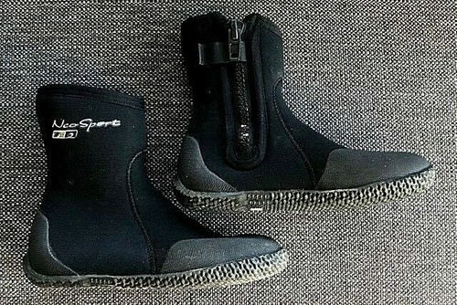 red pharrell adidas human race