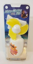 Vtg Hawaiian Tropic Squeeze Breeze - Battery Operated Handheld Water Misting Fan