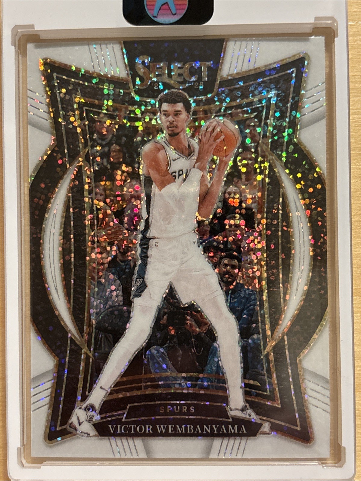 2024-25 Panini Select - Concourse Victor Wembanyama White Sparkle Prizm SSP # 9