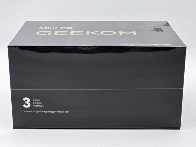 GEEKOM Mini PC i9-13900HK 32GB DDR4 1TB SSD New Sealed