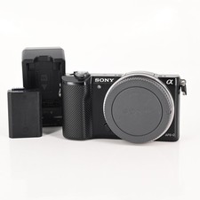 Sony Alpha A5000 20.1MP Mirrorless Digital Camera 831