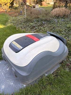 Honda Mimo HRM 3000 Mähroboter