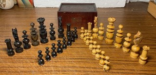 Vintage Chess Men Complete Set No Board Used Condition Some Slight Damage In Box