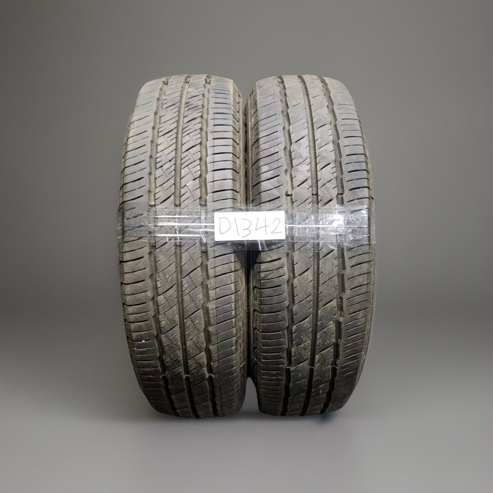 2×185 R14C 102/100R Landsail LS DOT:17 [Tread  6/7.1mm] (D1342) Part Worn