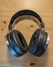 Fiio FT1 Closed-Back Over Ear Headphones (Black Walnut) w/ OEM Case & Cables