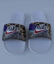 Nike women  s size 7 slides