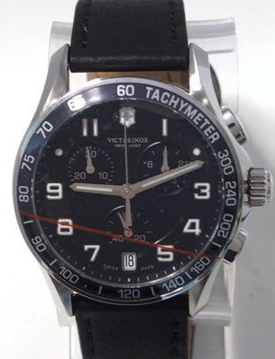 NEU VICTORINOX ARMY Chronograph Quarz Edelstahl Lederarmband Ref. 241493 - Bild 1 von 4