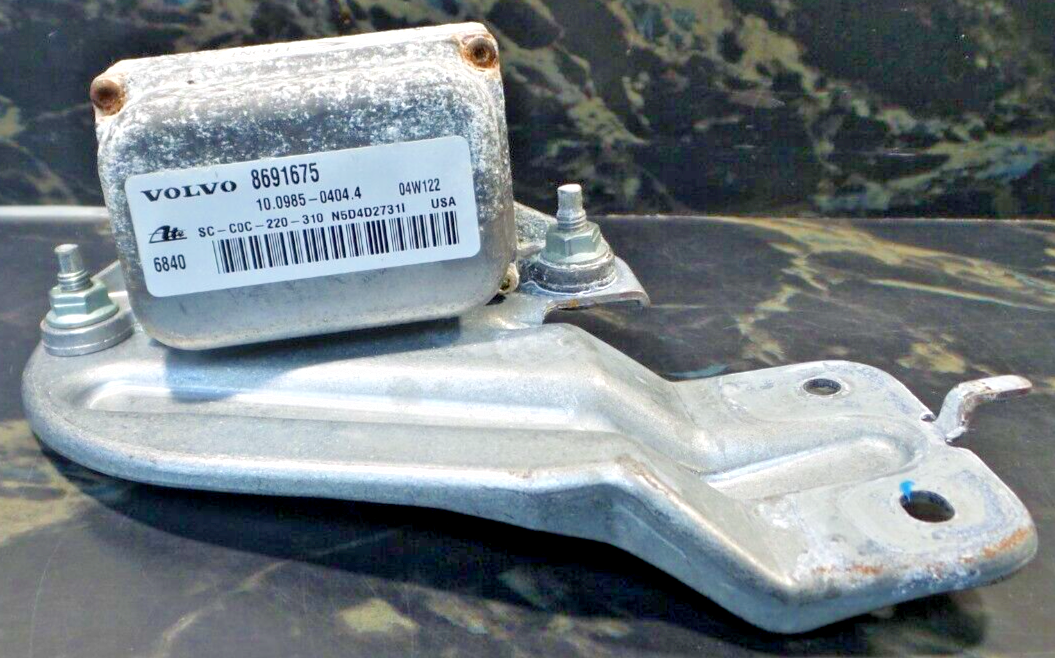 20032006 VOLVO XC90 03 04 05 06 YAW RATE SENSOR ANTI SKID 31110063