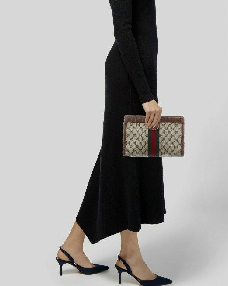 GUCCI Vintage GG Web Supreme Canvas Clutch cosmetic parfums GUCCI Vintage GG Web Supreme Canvas Clutch cosmetic parfums