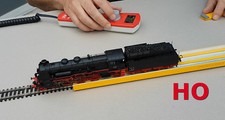 HO Scale Powered Railer To Runs Locos On Trac...