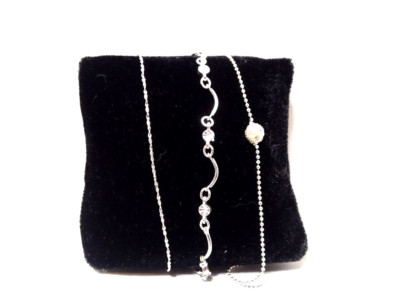 Vintage 2007 Avon Three Piece Anklet Set