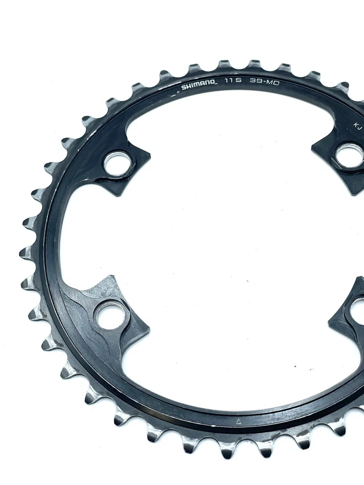 Небольшая передняя звездочка с четырьмя рычагами Shimano Dura Ace 39 Tooth FC-9000 - Изображение 2 из 4