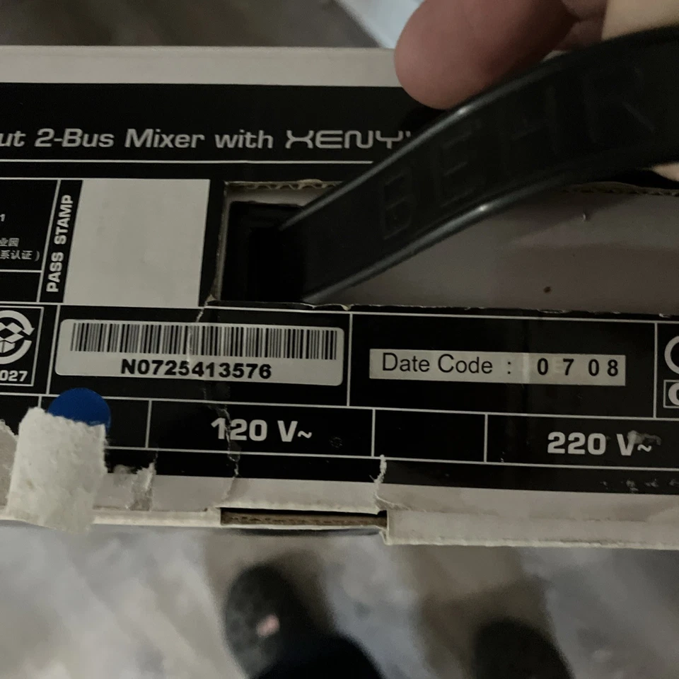 Behringer Xenyx 502 Premium 5-Input 2-Bus Sound Mixer With Adapter - Image 4 of 4