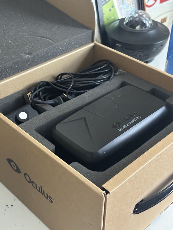 Oculus Rift DK2 Development Kit 2 VR Headset w/ Tracking Camera, HDMI USB
