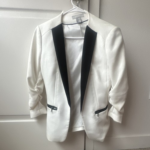 Women’s White & Black Blazer Suit Jacket, 3/4 Sleeve, Padded Shoulders