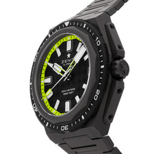 Zenith Defy Extreme Diver TI Auto 425mm Black Dial Watch 97.9600.3620/21.I300 2