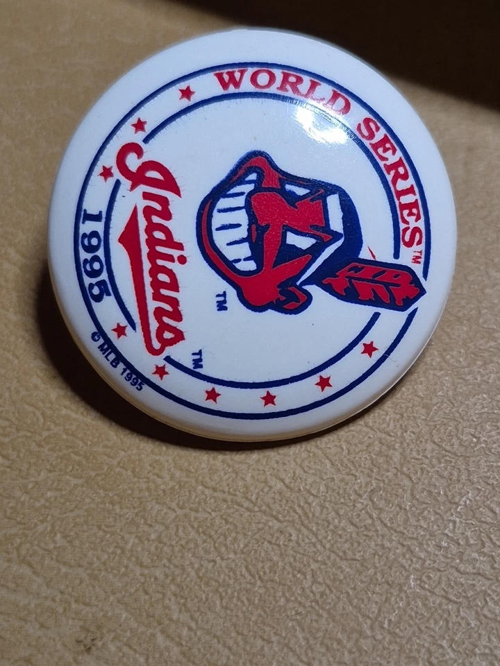 Cleveland Indians 1995 World Series Button Clip On - Image 2 of 4