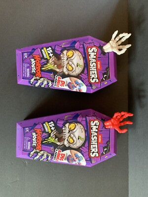 2 Zuru Smasher Horror House Dig & Build SLASHER Monster Surprises Red And Whit