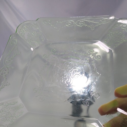 Lorain Green Depression Glass Square Luncheon Plate 8.75" Indiana Glass Company - Picture 12 of 13