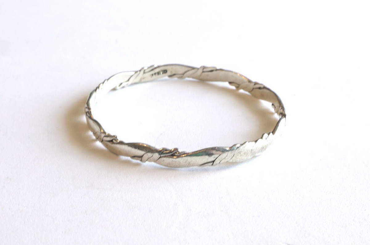 Vintage Sterling Silver Wavy Bangle Bracelet- Mexico, .925- 16.2