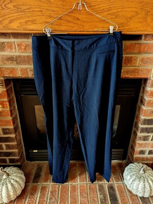 slim fit dress slacks Cato Pleated Twill Pants / JL Navy – J.Lindeberg EU main image 1