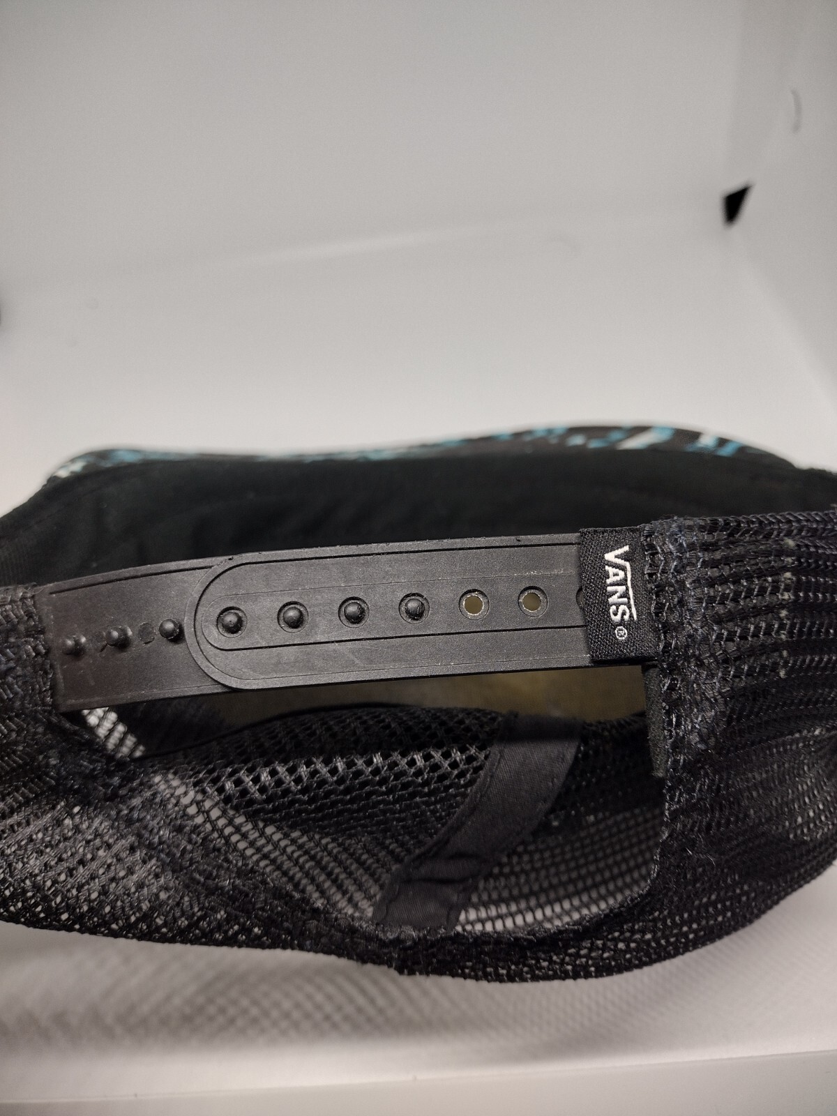 Vans Men Snap Back Hat Classic Patch Black Water … - image 6