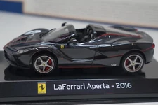PANINI  - 2016 LaFERRARI APERTA - 1/43 SCALE MODEL CAR - SUPERCAR SERIES