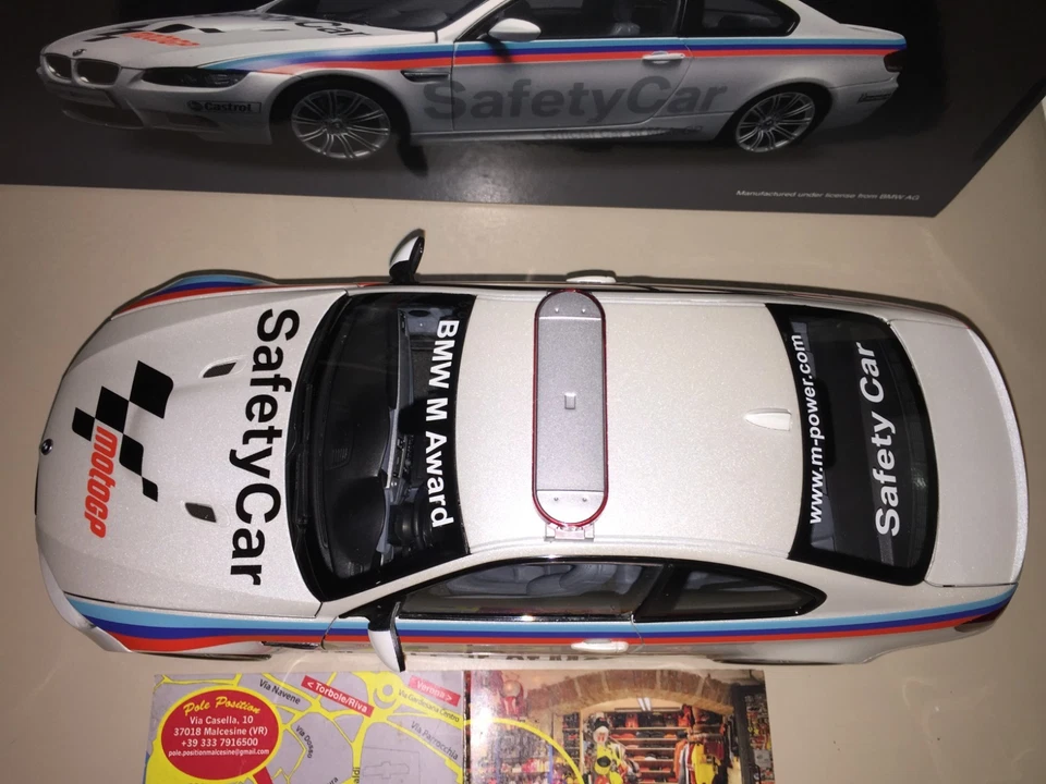 KYOSHO 1 18 BMW M3 E92 MOTOGP 2008 SAFETY CAR PEARL WHITE NEW SHIP. WORLDWIDE - Immagine 2 di 4
