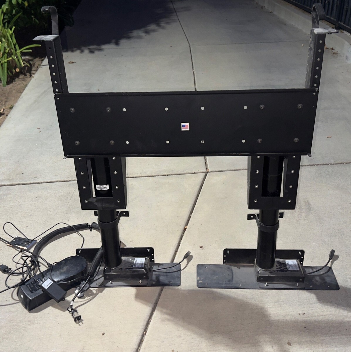 Nexus Heavy duty dual piston 280 lb. capacity TV lift system | eBay