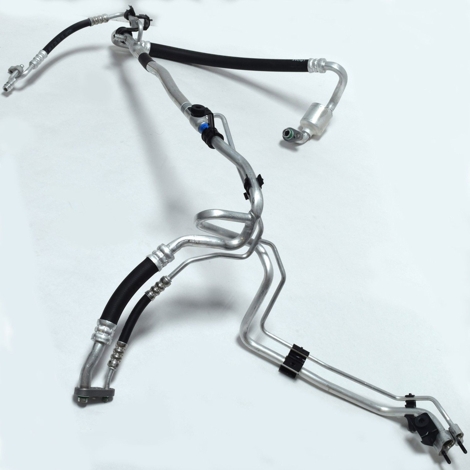 UAC HA 112752C A/C Suction and Liquid Line Hose Assembly For 15-18 Kia Sedona