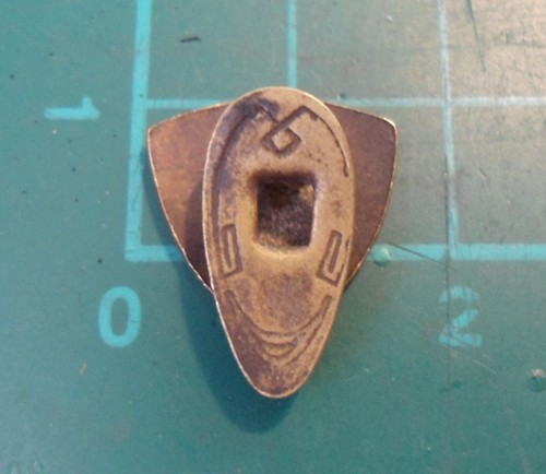 Vintage 1940s Lancia Metal Enamel Buttonhole Metal Enamel Badge Small 15mm - Picture 4 of 4