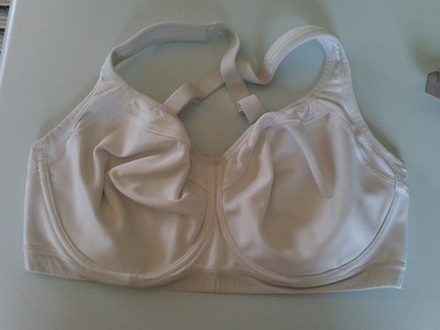M&S Marks & Spencer Bügel Sport BH UK 38 E USA 38DD Euro 85F Frankreich 100F