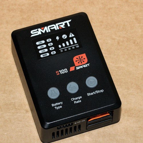 Spektrum SPMXC2090 S100 DC/USB 4S LiPo Smart Charger For Parts/Repair