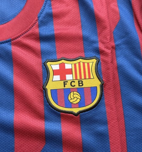 2011/12 Barcelona Home Jersey #10 Messi Large Nike Long Sleeve Soccer kit - Picture 7 of 20