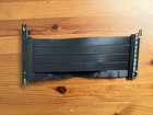 Lian Li PCIE 4.0  X16 Riser Cable 90 Degree — photo 1