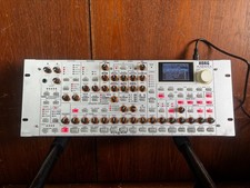 Korg RADIAS RADIAS-R Virtual Analog Synthesizer/Vocoder mit 120V Netzteil