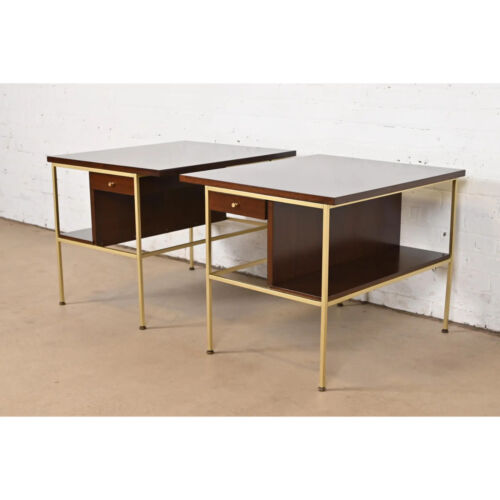 Paul McCobb Irwin Collection Mahogany and Brass Nightstands, Newly Refinished - Picture 3 of 11