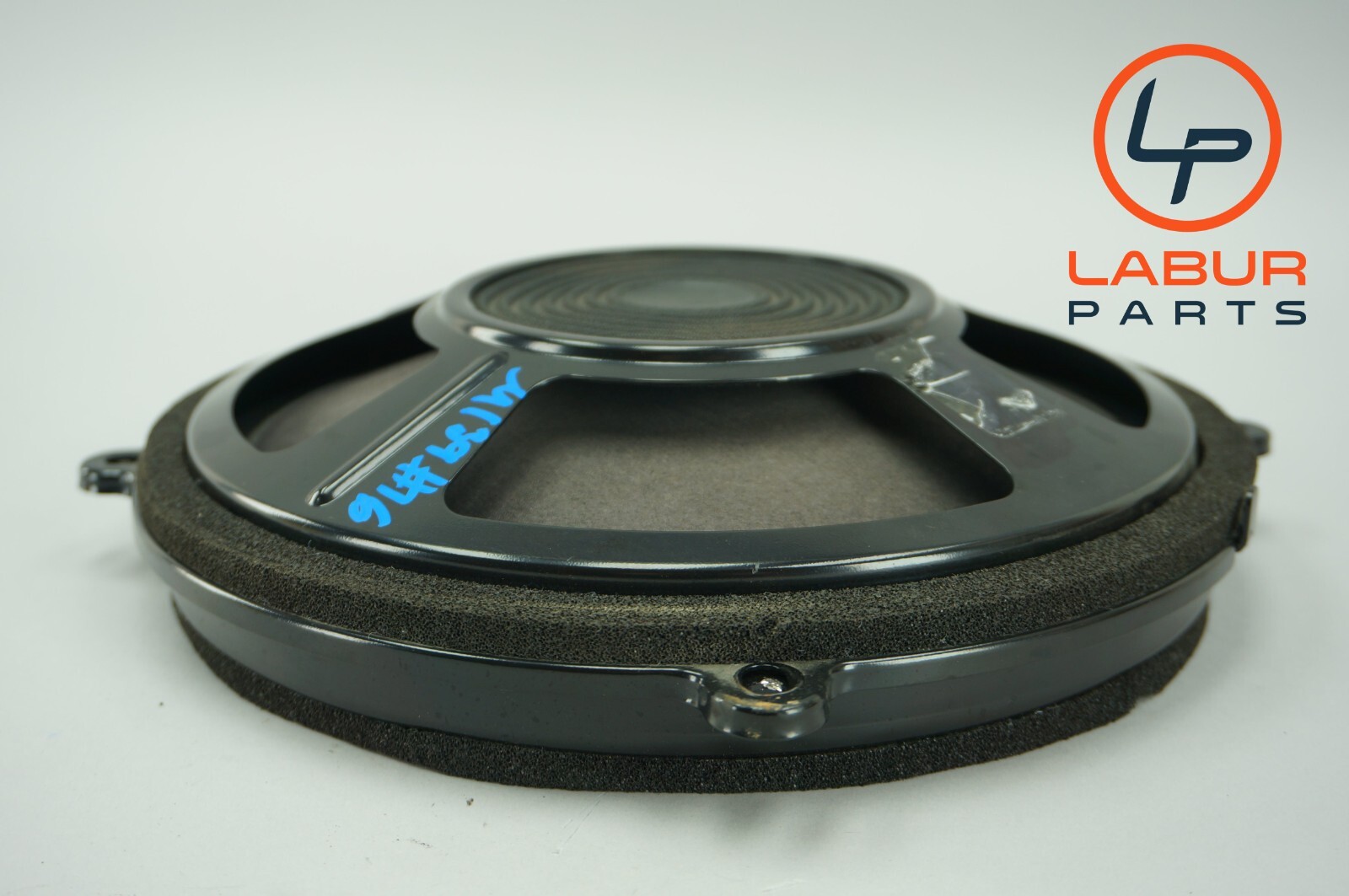 M139 03-19 Maserati Quattroporte GranTurismo BOSE Subwoofer Sub Woofer C787+