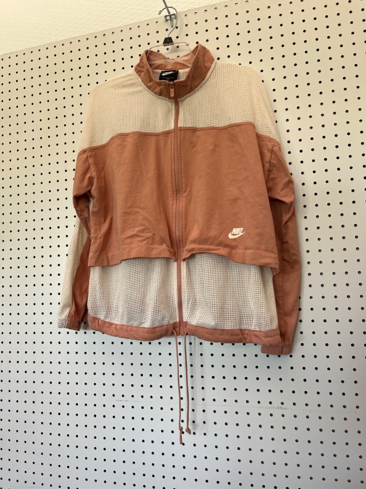 OFF WHITE X NIKE Giacca da corsa leggera Nike Sportswear donna in rete rosa crema taglia taglie forti. Taglia 1X